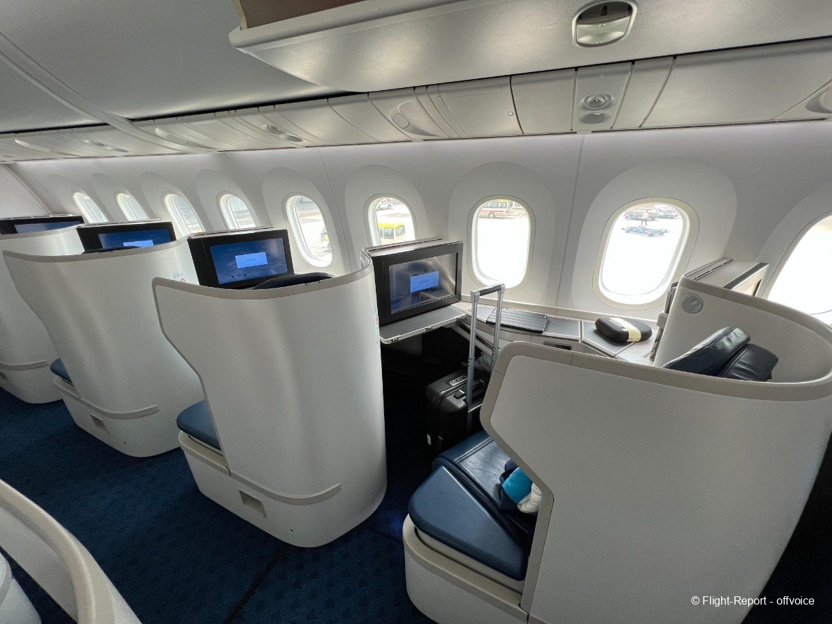 XiamenAir