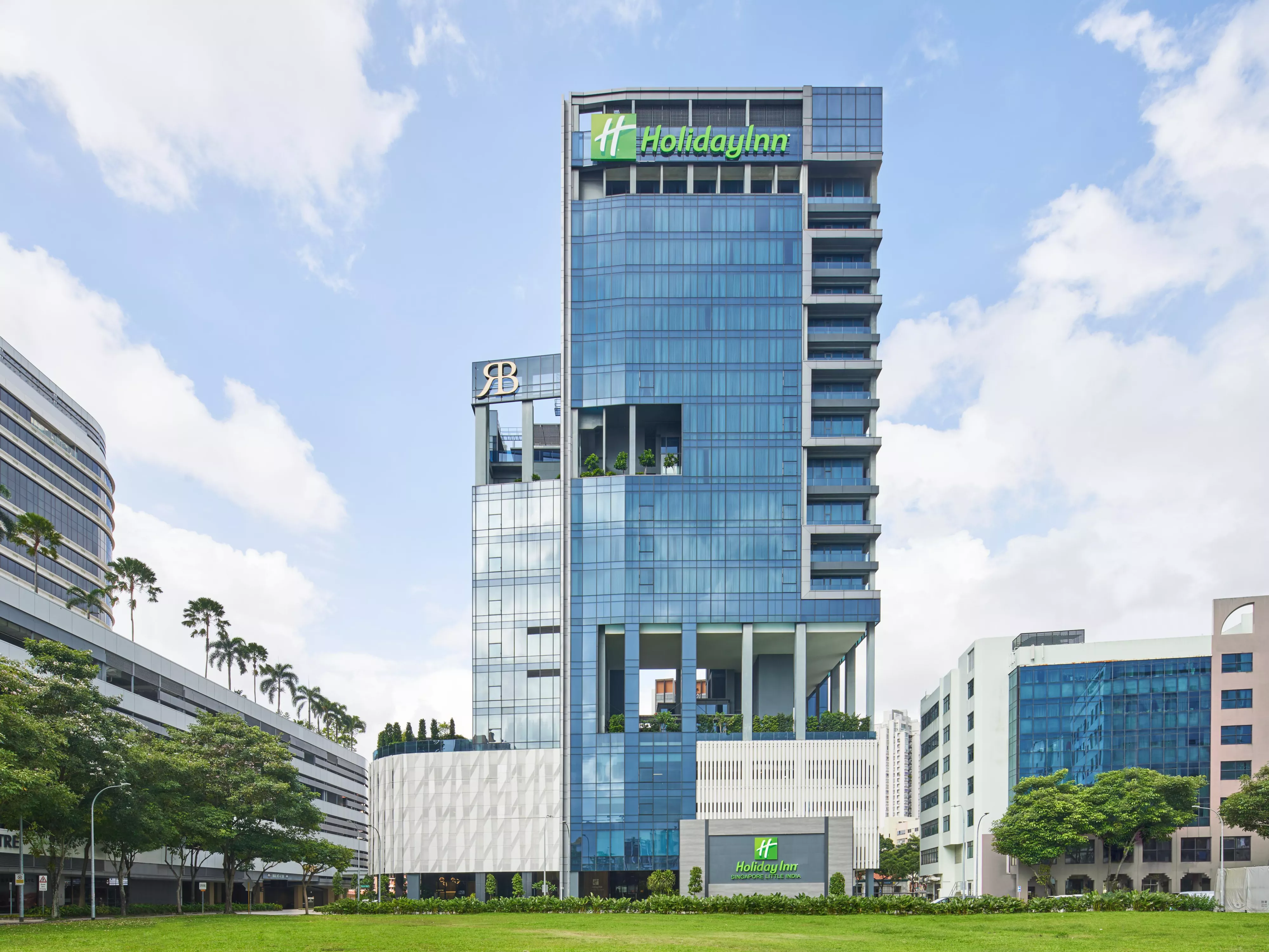 Holiday Inn (IHG)